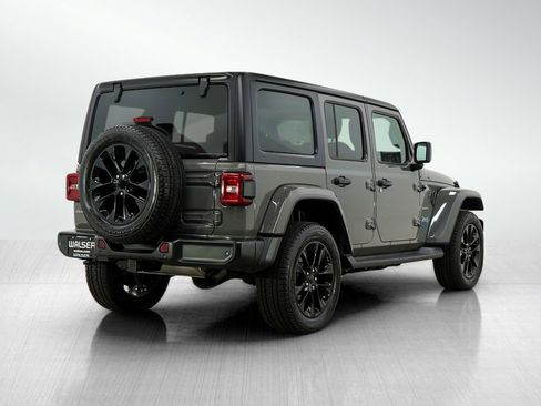 Used 2021 Jeep Wrangler Unlimited Sahara w/ Dual Top Group image 5