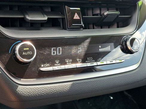 Certified 2020 Toyota Corolla LE FWD image 16