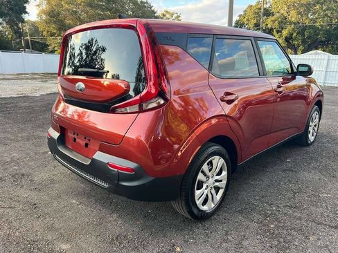 Used 2020 Kia Soul LX FWD image 8