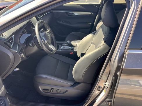 Certified 2025 INFINITI QX55 Luxe w/ Cargo Package image 9