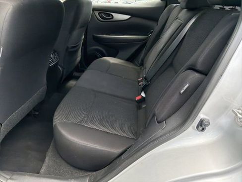 Used 2022 Nissan Rogue Sport S FWD image 27