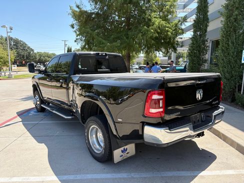 Used 2022 RAM 3500 Laramie AWD/4WD image 6