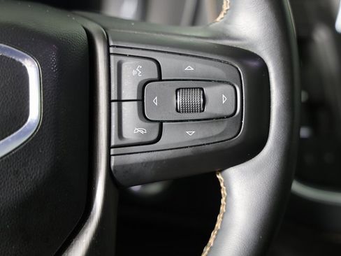 Used 2024 GMC Yukon AT4 w/ AT4 Premium Package image 18