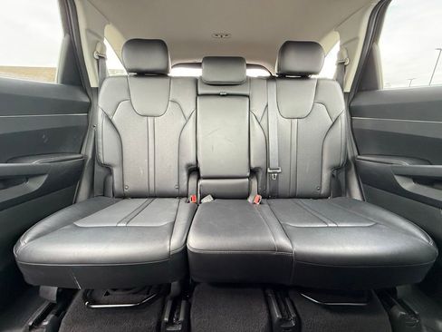 Used 2022 Kia Sorento S FWD image 29