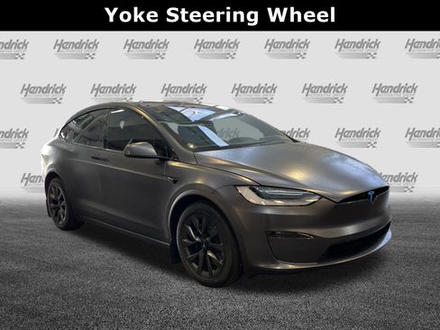 Used 2023 Tesla Model X Plaid AWD/4WD image 5
