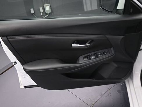 Used 2023 Nissan Sentra SV FWD image 27
