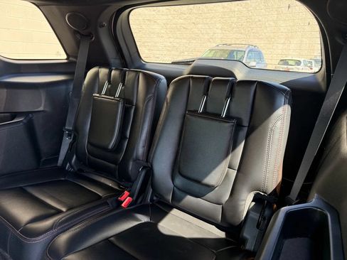 Used 2017 Ford Explorer Sport w/ Equipment Group 401A AWD/4WD image 29