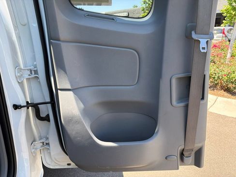 Used 2014 Toyota Tacoma 4x4 Access Cab w/ Convenience Package image 21
