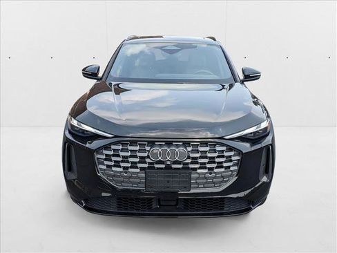 New 2025 Audi Q5 Premium image 2