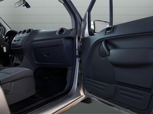 Used 2012 Ford Transit Connect XLT Premium image 42