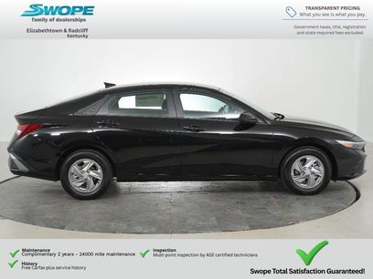 New 2026 Hyundai Elantra SE