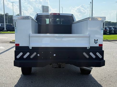 New 2026 RAM 2500 Tradesman AWD/4WD image 36