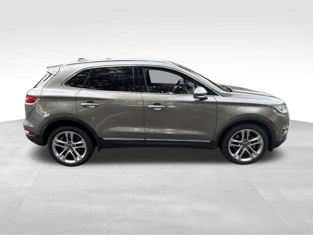 Used 2016 Lincoln MKC Reserve AWD/4WD image 3