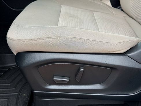 Used 2022 Ford Explorer 4WD image 13
