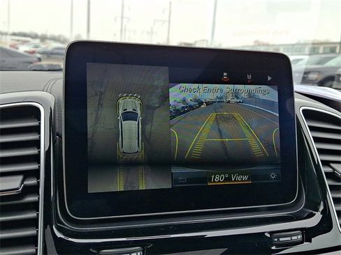 Used 2019 Mercedes-Benz GLS 550 4MATIC image 18