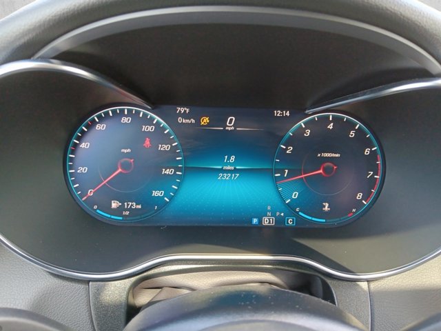 Certified 2022 Mercedes-Benz GLC 300 w/ Premium Package Lite image 11