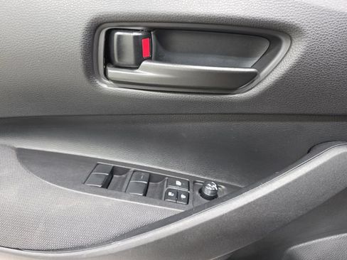 Certified 2025 Toyota Corolla LE FWD image 25