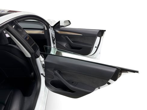Certified 2023 Tesla Model 3 Standard Range RWD image 12