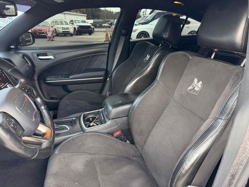 Used 2020 Dodge Charger Scat Pack RWD image 12