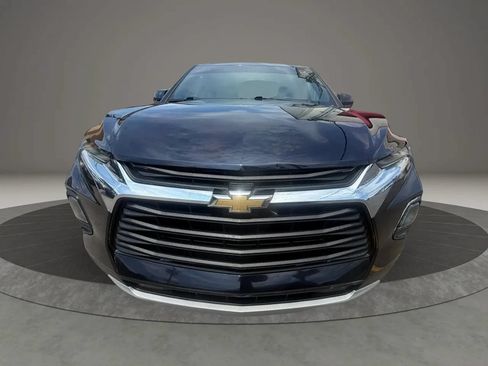 Used 2020 Chevrolet Blazer LT FWD image 2