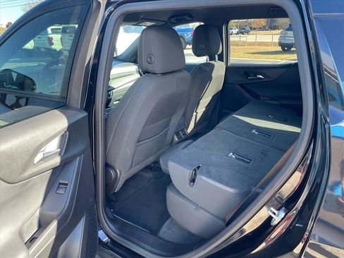 Used 2025 Chevrolet Equinox LT image 15