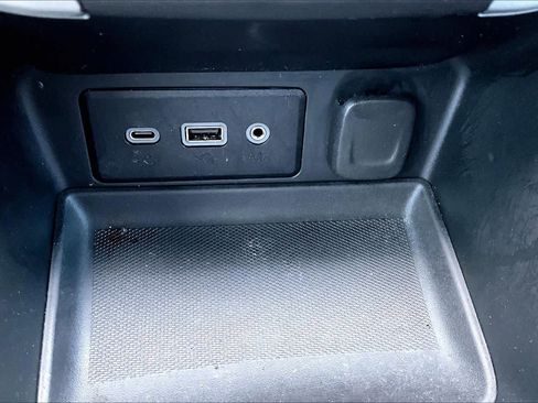 Used 2022 GMC Terrain SLE w/ Driver Convenience Package image 36