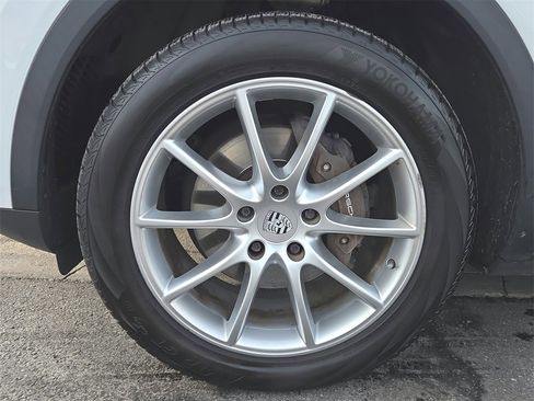 Used 2019 Porsche Cayenne image 23