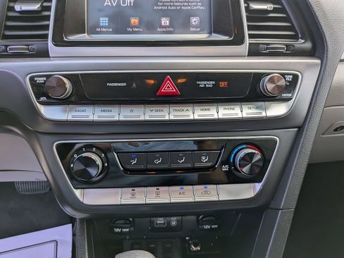 Used 2018 Hyundai Sonata ECO FWD image 23