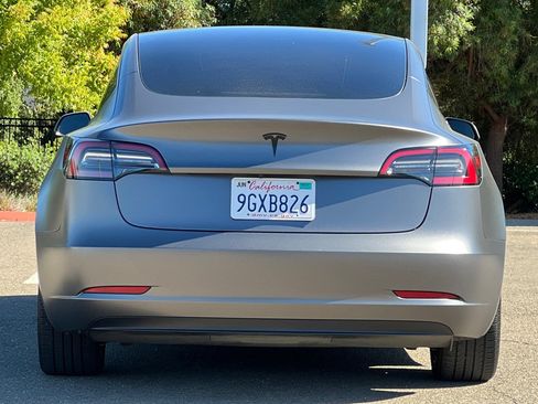 Used 2023 Tesla Model 3 Standard Range RWD image 5