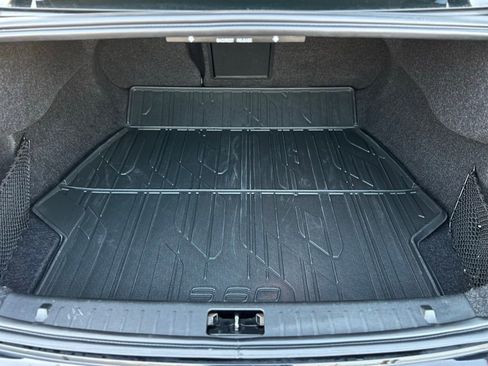 Used 2018 Volvo S60 T5 Inscription Platinum w/ Climate Package image 23