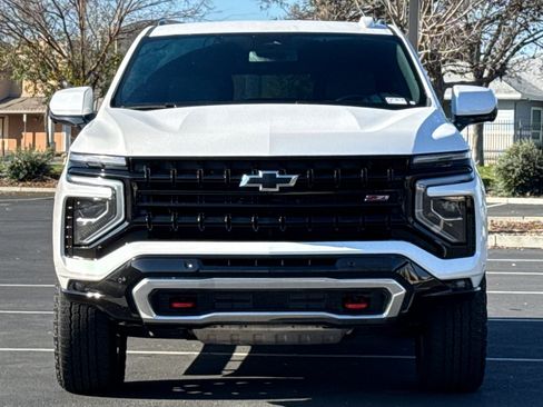 Used 2025 Chevrolet Tahoe Z71 image 10