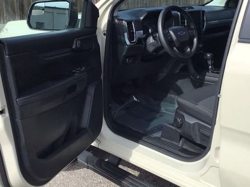 Certified 2025 Ford Ranger XL w/ Trailer Tow Package image 16