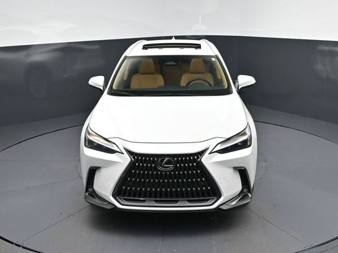 Certified 2025 Lexus NX 350 AWD w/ Accessory Package (2T) image 37