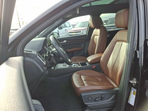 Used 2019 Audi Q5 2.0T Premium Plus w/ Premium Plus Package image 13