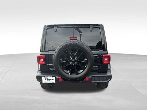 Used 2025 Jeep Wrangler Unlimited Sahara w/ Safety Group AWD/4WD image 35