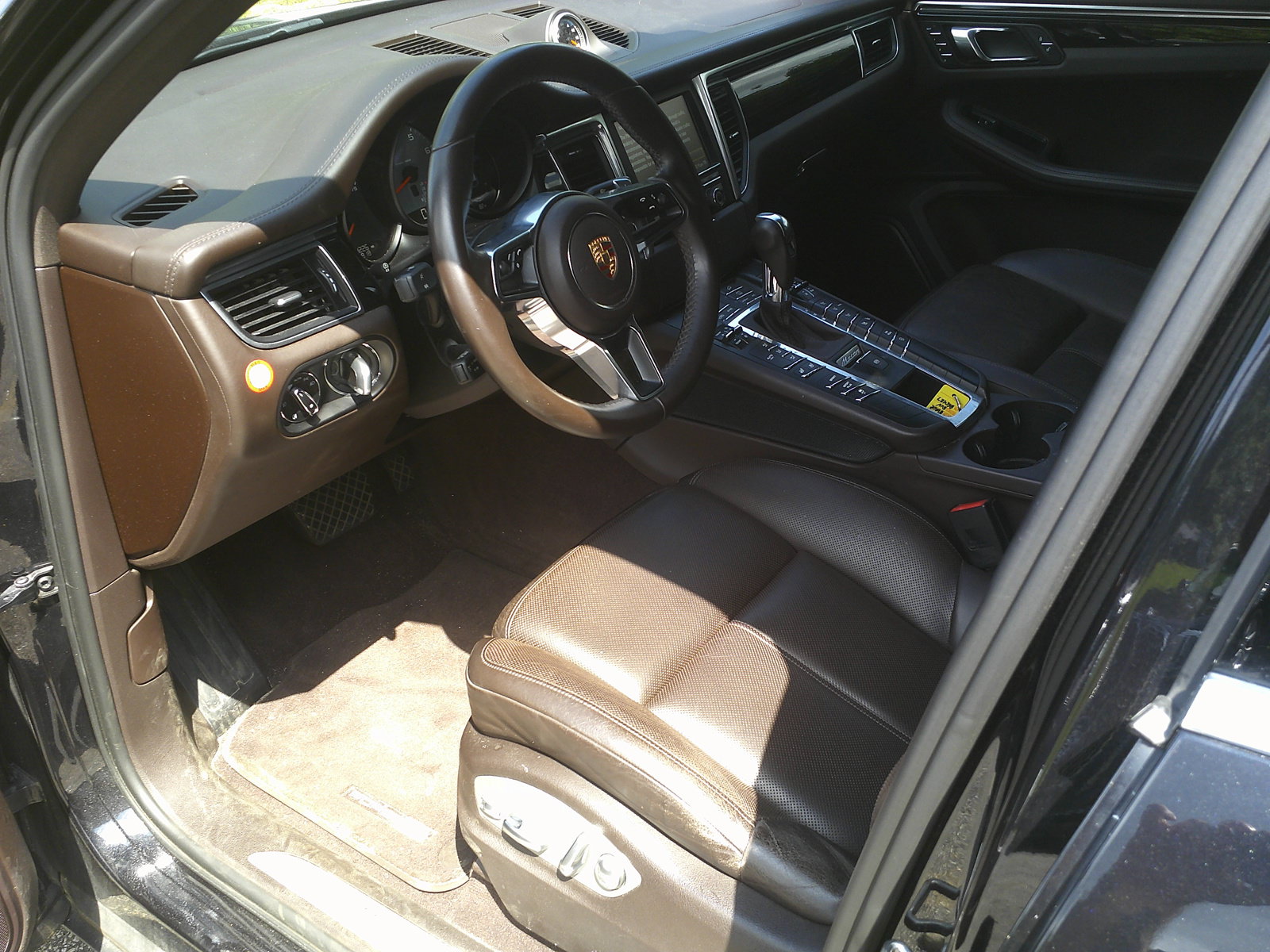 Used 2015 Porsche Macan S AWD/4WD image 10