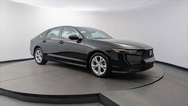 Used 2025 Honda Accord LX image 11