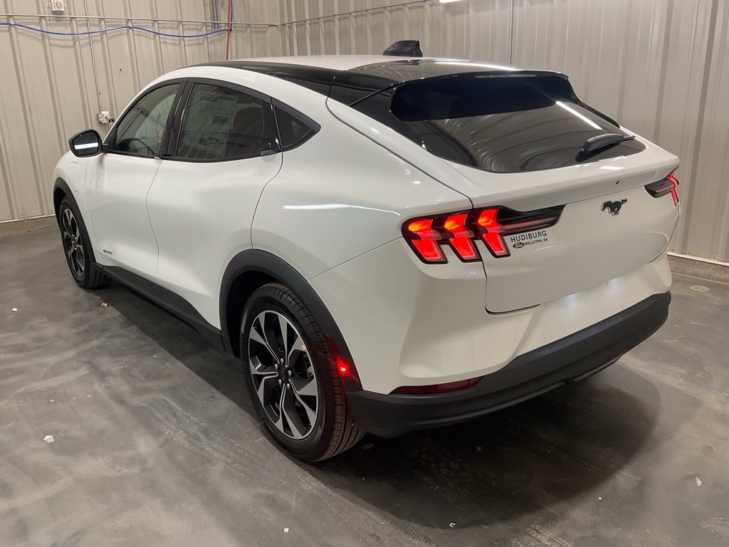 Used 2026 Ford Mustang Mach-E Select RWD image 18