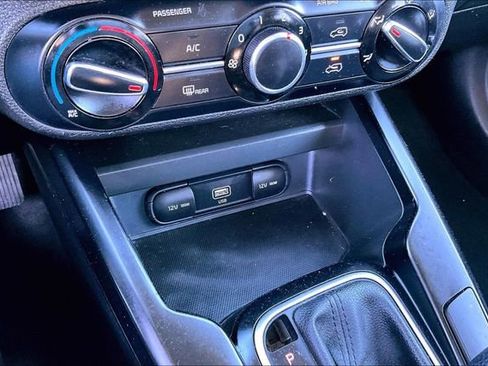 Used 2022 Kia Soul LX w/ Technology Package image 15