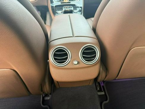 Used 2018 Mercedes-Benz E 300 4MATIC image 33