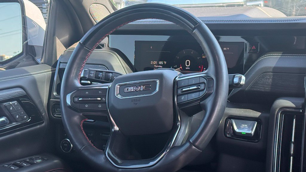 Used 2025 GMC Yukon XL AT4 Ultimate w/ LPO, Floor Liner Package AWD/4WD image 21