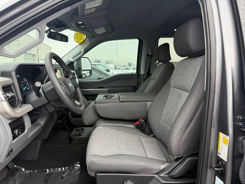 Used 2024 Ford F250 XL w/ STX Appearance Package image 6