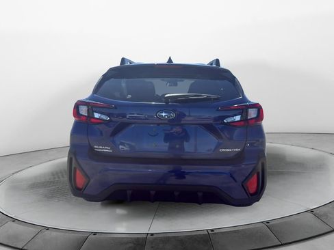 Used 2024 Subaru Crosstrek 2.0i Premium AWD/4WD image 6