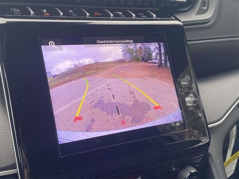 New 2025 Jeep Grand Cherokee Altitude image 50