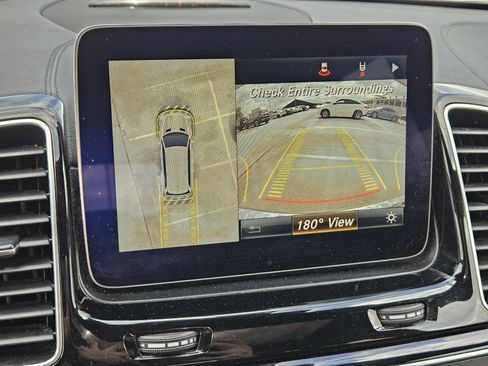 Used 2017 Mercedes-Benz GLS 450 4MATIC image 18