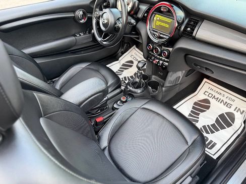 Used 2017 MINI Cooper Convertible image 12