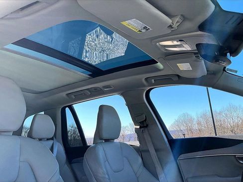 Used 2023 Volvo XC90 B5 Core image 20