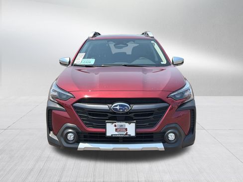 Certified 2025 Subaru Outback Touring AWD/4WD image 2