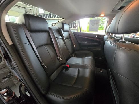 Used 2013 INFINITI G37 x Sedan w/ Premium Pkg AWD/4WD image 30