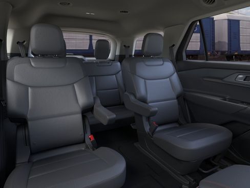 New 2026 Ford Explorer Active AWD/4WD image 12